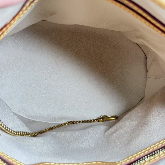 Louis Vuitton Petit Bucket Bag Monogram Canvas - Picture 9 of 9